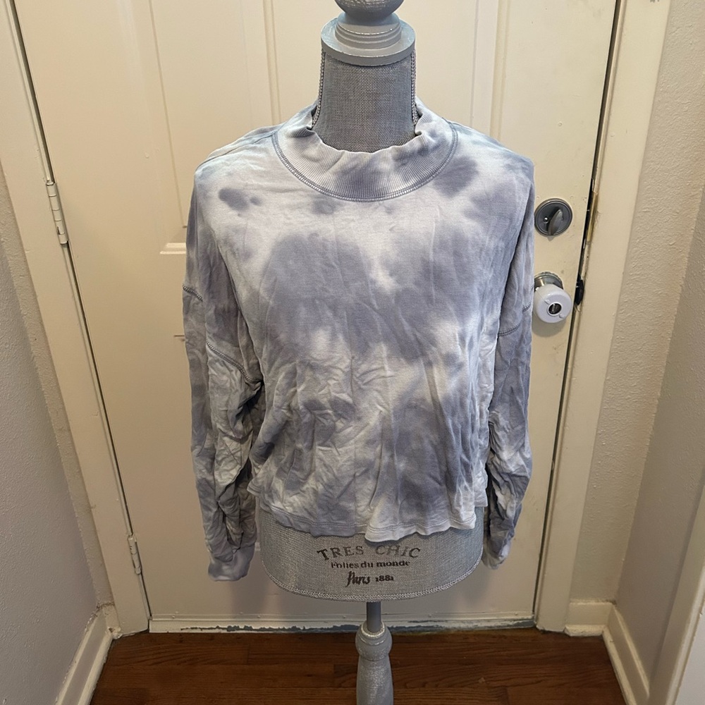 Wild Fable Gray Tie-Dye Sweatshirt